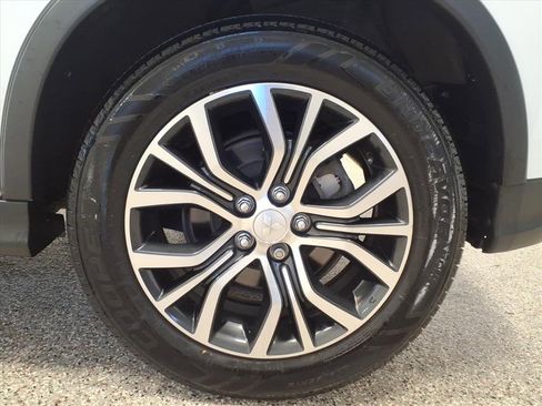 Used 2019 Mitsubishi Outlander Sport ES image 7