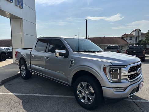 Used 2022 Ford F150 Platinum w/ Equipment Group 701A High AWD/4WD image 8