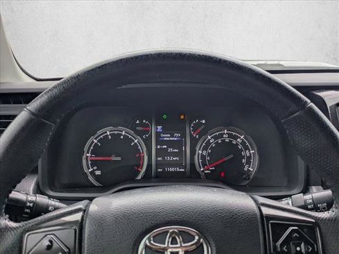 Used 2020 Toyota 4Runner TRD Off-Road Premium AWD/4WD image 9