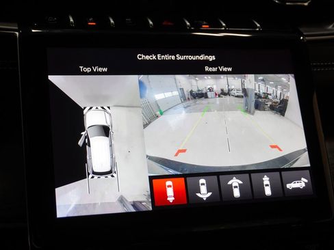 Certified 2024 Jeep Grand Cherokee L Limited w/ Luxury Tech Group II image 24