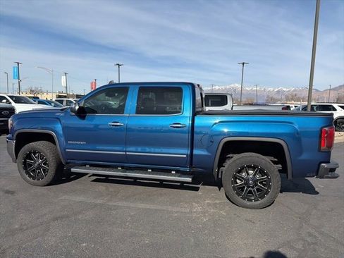 Used 2018 GMC Sierra 1500 SLT w/ SLT Premium Package image 9