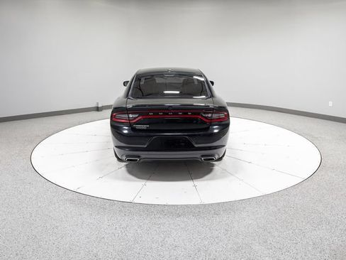 Used 2019 Dodge Charger SXT RWD image 29