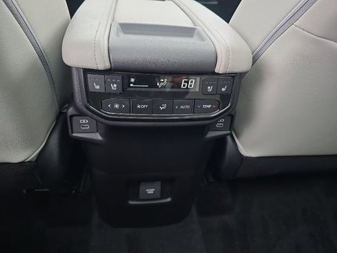 New 2026 Toyota Grand Highlander Platinum image 22