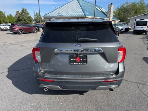 Used 2021 Ford Explorer Limited w/ Equipment Group 301A AWD/4WD image 4