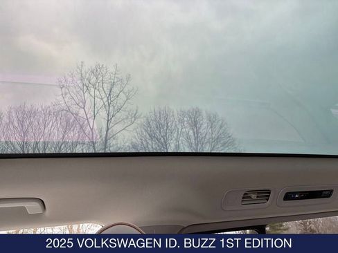 New 2025 Volkswagen ID. Buzz 1st Edition image 25