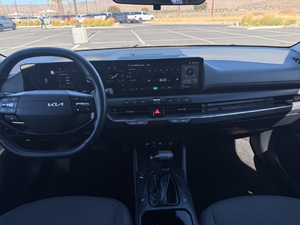 Used 2025 Kia K4 EX FWD image 14