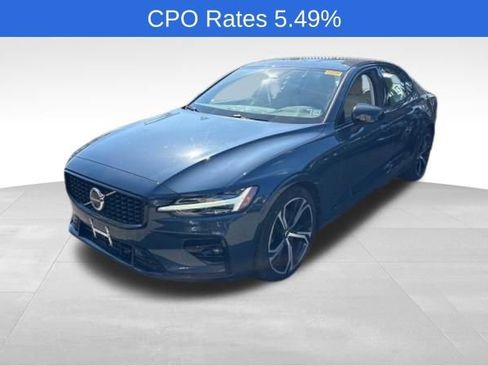 Used 2023 Volvo S60 B5 Plus w/ Climate Package AWD/4WD image 3