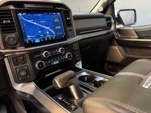 Used 2025 Ford F150 Platinum AWD/4WD image 44