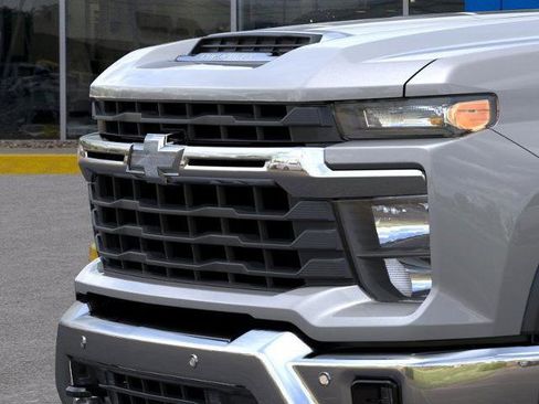 New 2026 Chevrolet Silverado 2500 LT w/ Safety Package image 37