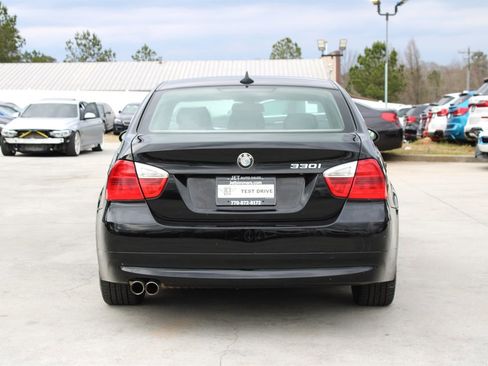 Used 2006 BMW 330i Sedan image 6
