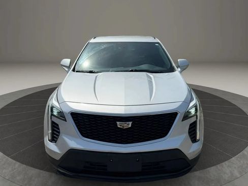 Used 2019 Cadillac XT4 Sport w/ Cold Weather Package FWD image 5