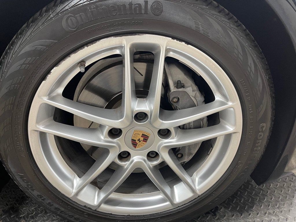 Used 2014 Porsche Panamera image 39