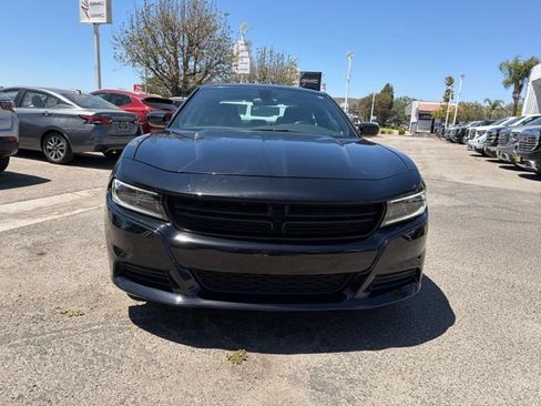 Used 2023 Dodge Charger SXT RWD image 4