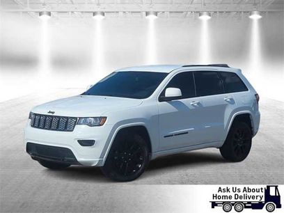 Used 2019 Jeep Grand Cherokee Altitude