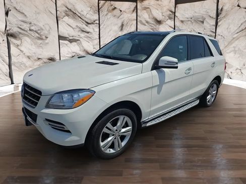 Used 2015 Mercedes-Benz ML 350 2WD w/ Premium 1 Package image 1