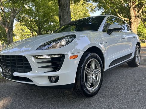Used 2018 Porsche Macan S AWD/4WD image 36