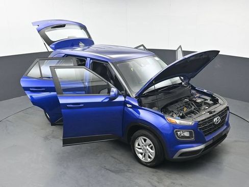 Used 2022 Hyundai Venue SE FWD image 46