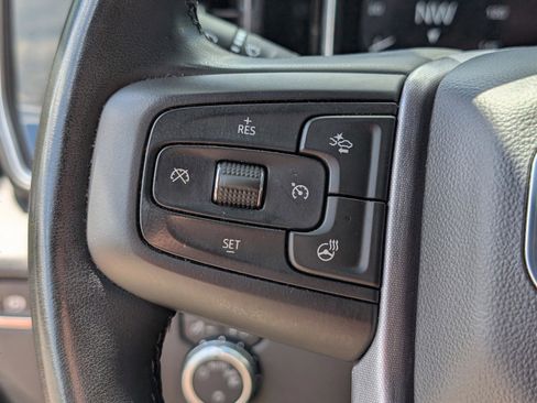 Used 2025 GMC Sierra 1500 SLE RWD image 18