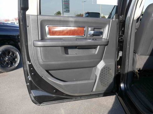 Used 2011 RAM 2500 Laramie w/ Protection Group image 17