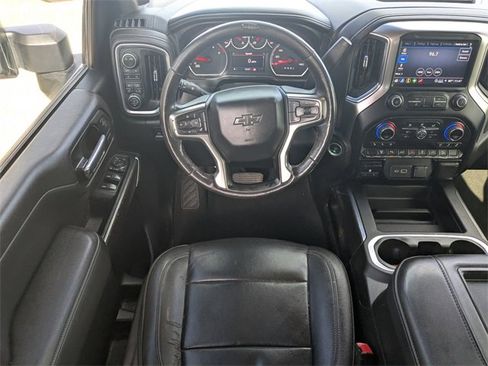 Used 2022 Chevrolet Silverado 2500 LTZ w/ LTZ Plus Package image 16