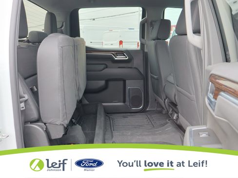 Used 2025 GMC Sierra 1500 Elevation image 35