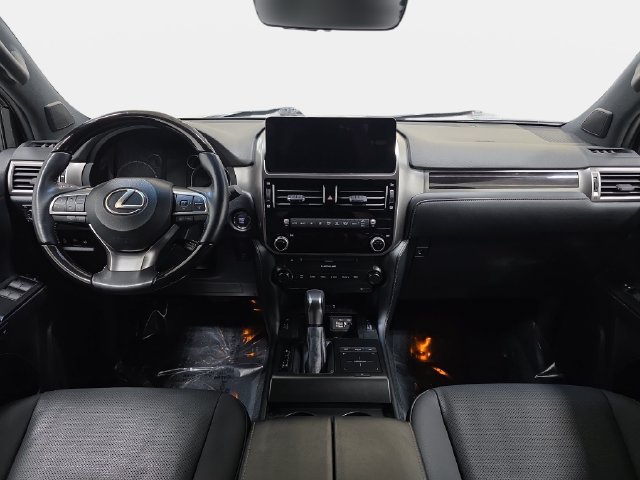 Used 2023 Lexus GX 460 Premium w/ Premium Package AWD/4WD image 10