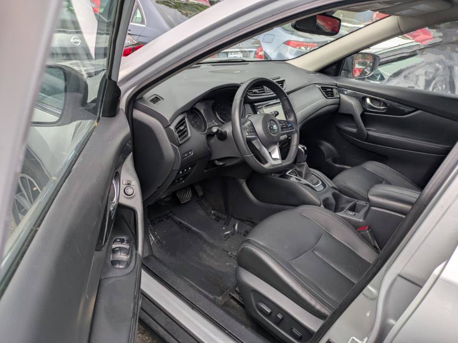 Used 2020 Nissan Rogue SL FWD image 7