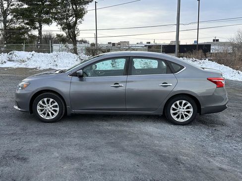 Used 2017 Nissan Sentra SV w/ Style Package image 5