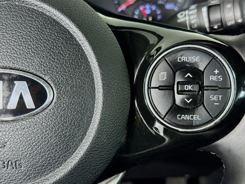 Used 2020 Kia Soul EX image 14