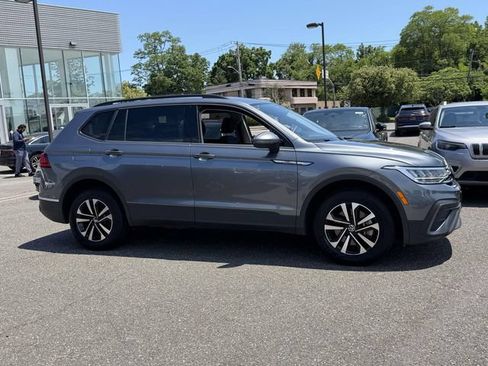 Used 2023 Volkswagen Tiguan S AWD/4WD image 5