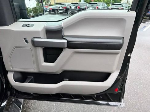 Used 2018 Ford F150 XLT w/ Equipment Group 302A Luxury AWD/4WD image 12