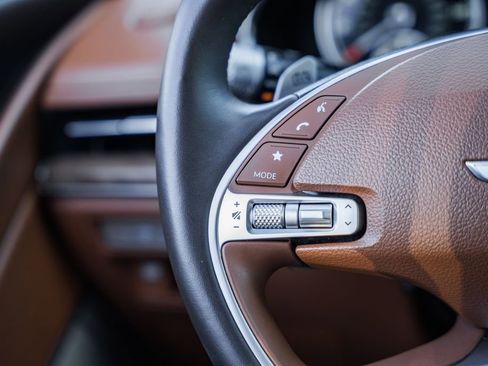 Used 2024 Genesis G80 image 26