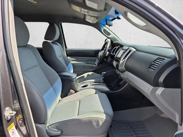 Used 2015 Toyota Tacoma PreRunner w/ TRD Sport Package RWD image 19