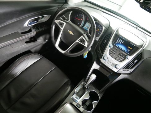 Used 2012 Chevrolet Equinox LT image 9