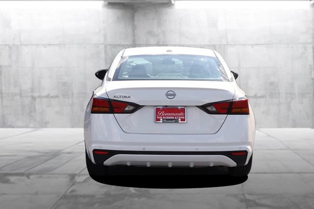 Certified 2025 Nissan Altima 2.5 SV FWD image 6