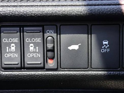 Used 2025 Honda Odyssey EX-L image 29