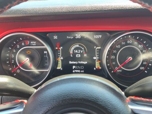 Used 2021 Jeep Gladiator Rubicon w/ Trailer Tow Package AWD/4WD image 20