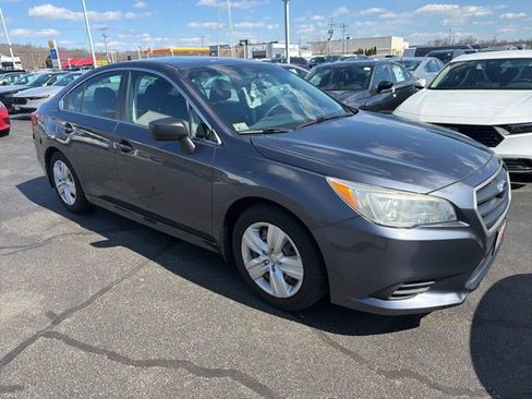 Used 2017 Subaru Legacy 2.5i image 1