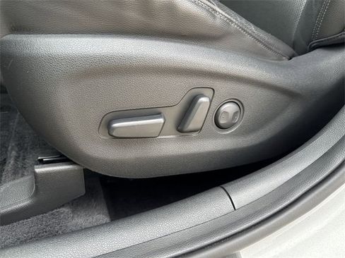 Used 2020 Hyundai Tucson Limited w/ Cargo Package image 18