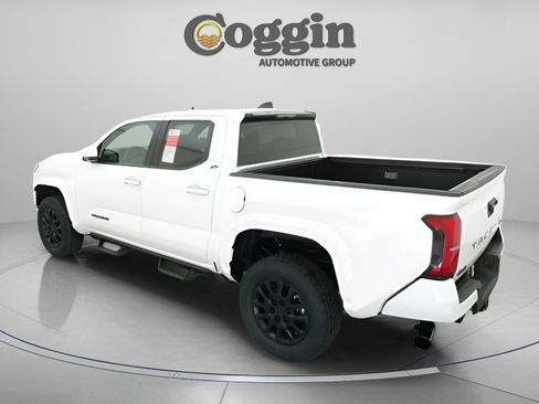 New 2026 Toyota Tacoma SR5 AWD/4WD image 11