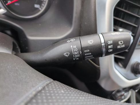 Used 2021 GMC Acadia SLE w/ Driver Convenience Package FWD image 38