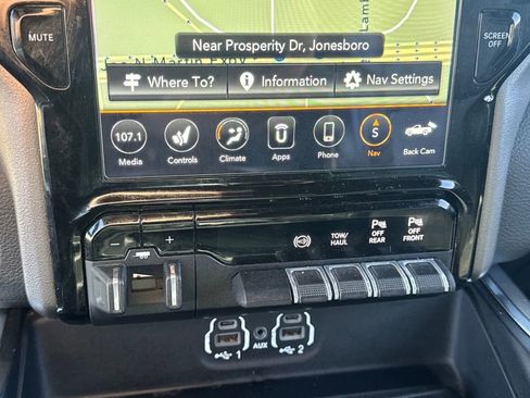 Used 2020 RAM 2500 Laramie image 22