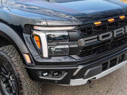 Certified 2025 Ford F150 Raptor AWD/4WD image 14