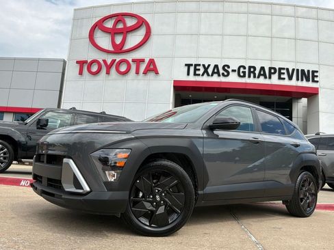 Used 2026 Hyundai Kona SEL Sport FWD image 2