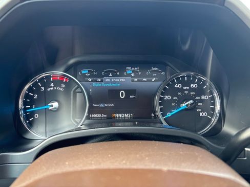 Used 2017 Ford F250 King Ranch w/ King Ranch Ultimate Package AWD/4WD image 31