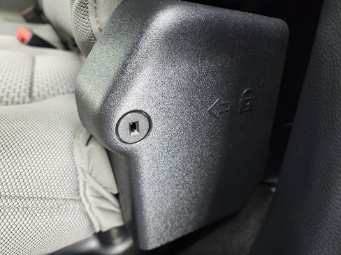 Used 2022 Ford F350 XLT w/ Black Appearance Package image 37