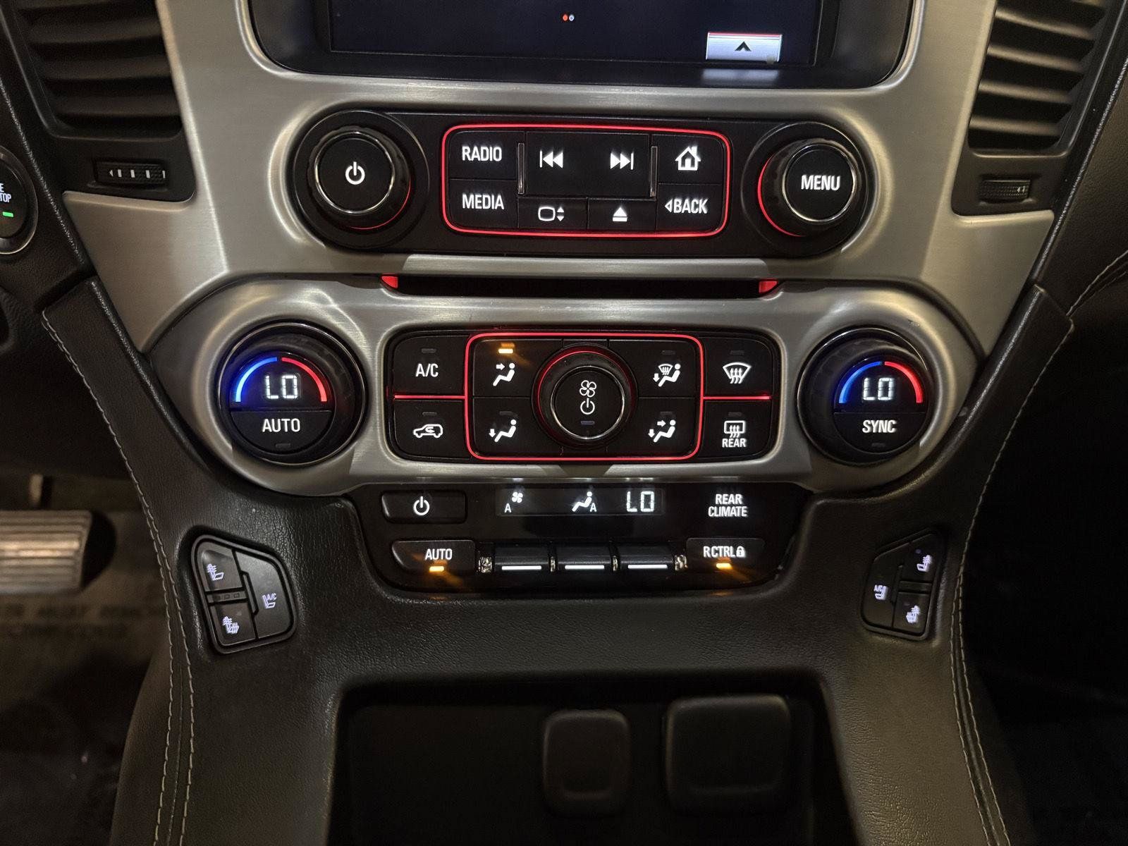 Used 2016 GMC Yukon SLT w/ Open Road Package AWD/4WD image 33