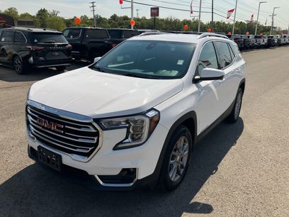 Used 2024 GMC Terrain SLT