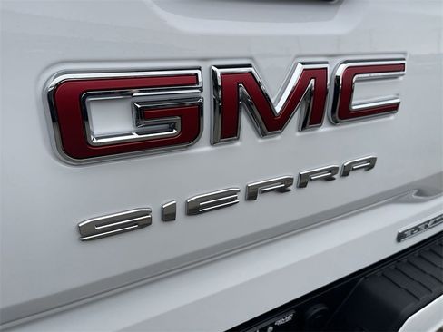 New 2026 GMC Sierra 1500 Elevation image 31