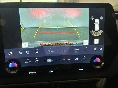 Used 2023 Lexus RX 350 Premium w/ Accessory Package AWD/4WD image 20